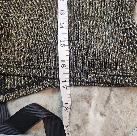 The Edit by Seventeen Metallic Lace-Up Back Crop Top | Size M - Picture 7 of 9